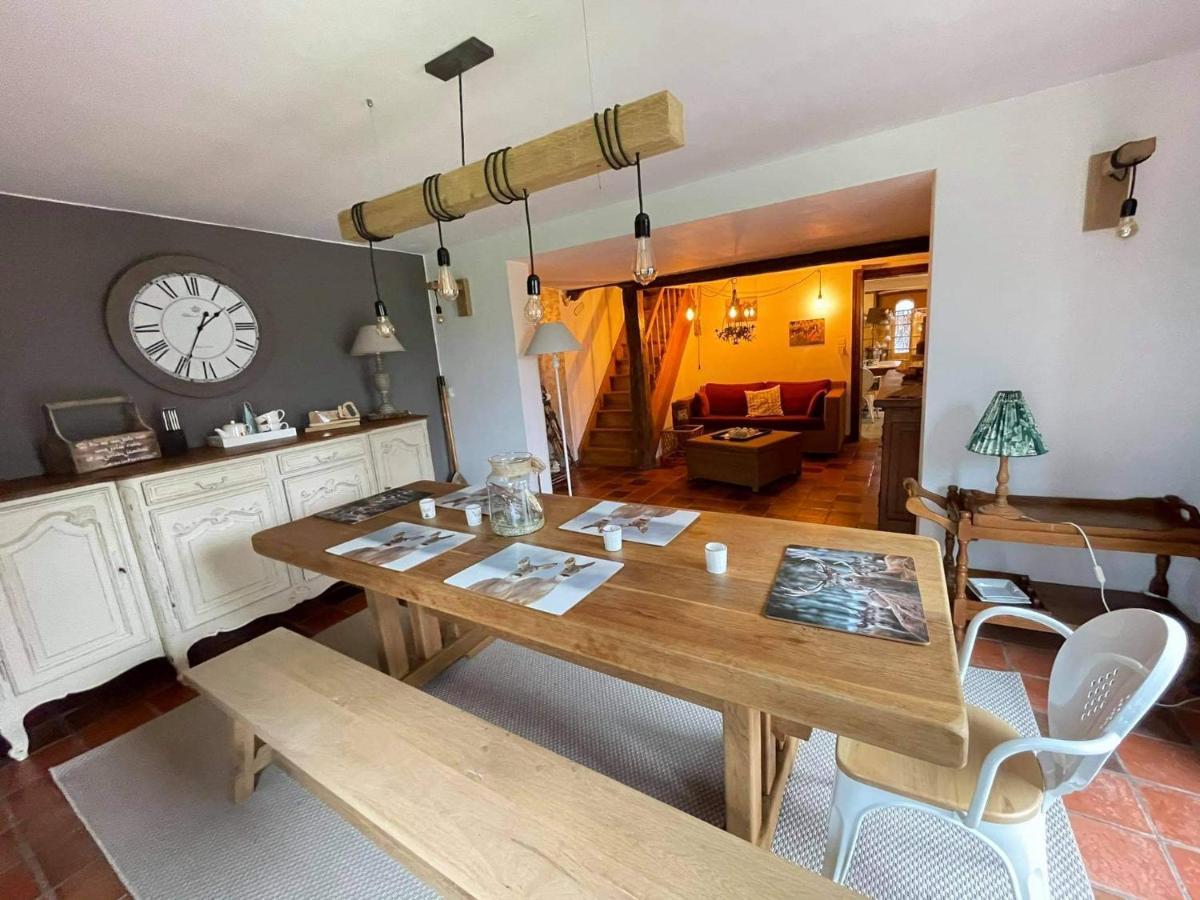 Lesse En Ciel Vous Accueille Avec Plaisir . Villa Houyet Exterior photo