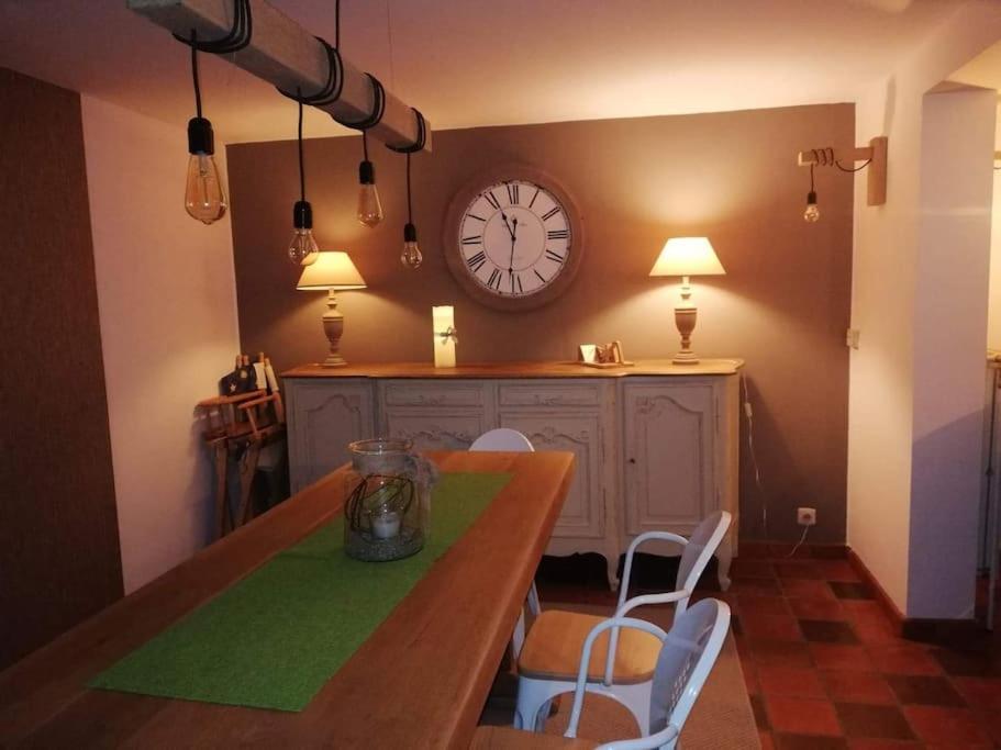 Lesse En Ciel Vous Accueille Avec Plaisir . Villa Houyet Exterior photo