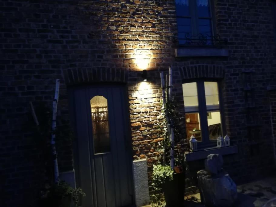Lesse En Ciel Vous Accueille Avec Plaisir . Villa Houyet Exterior photo
